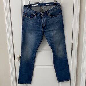 GAP Men's Skinny Jeans — Medium Blue Wash 003